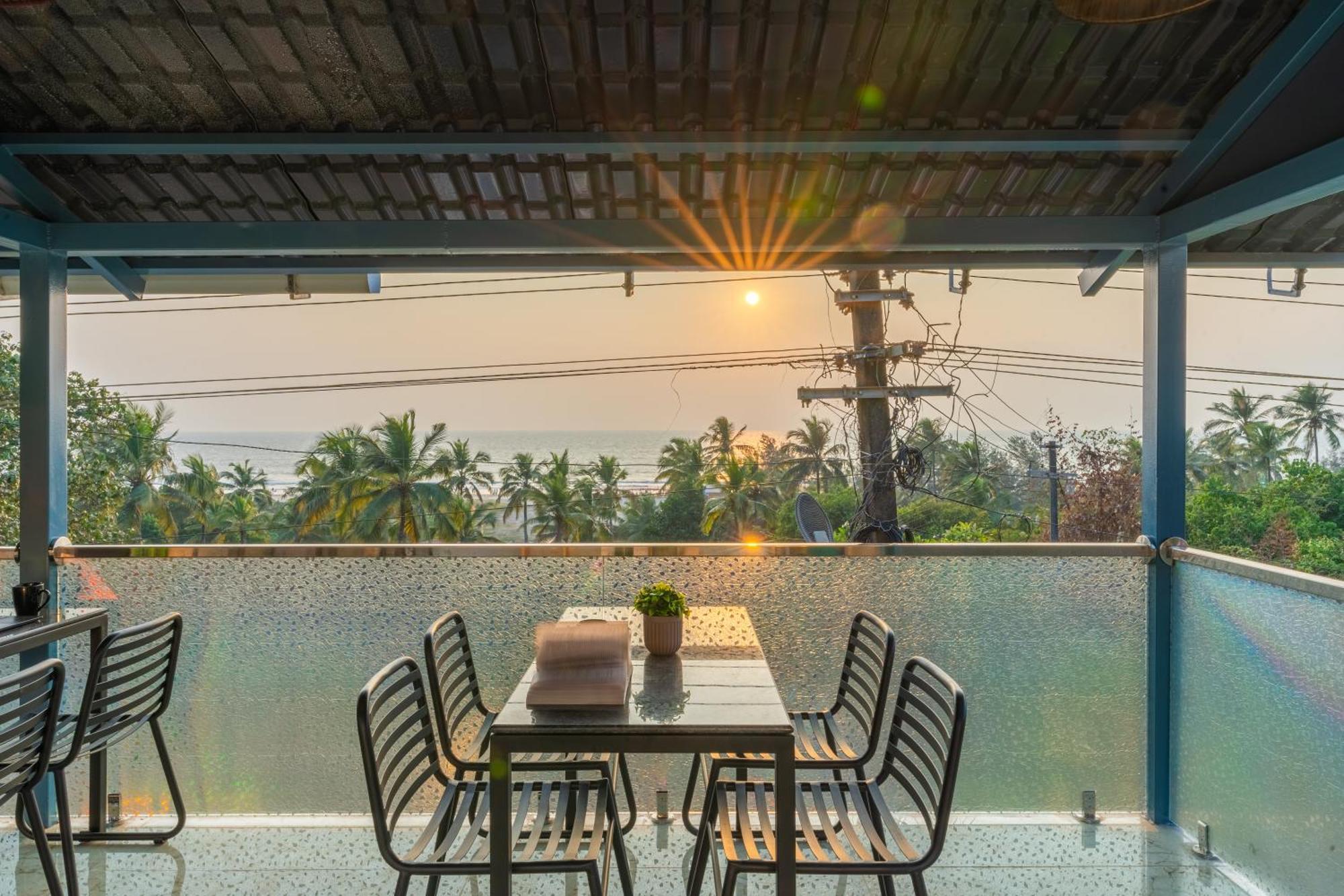 The Hosteller Goa, Mandrem Buitenkant foto