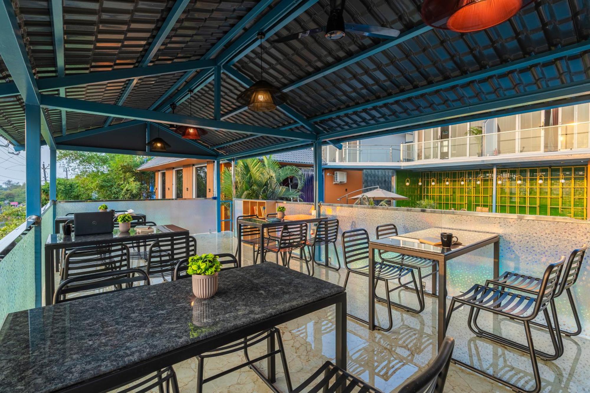 The Hosteller Goa, Mandrem Buitenkant foto